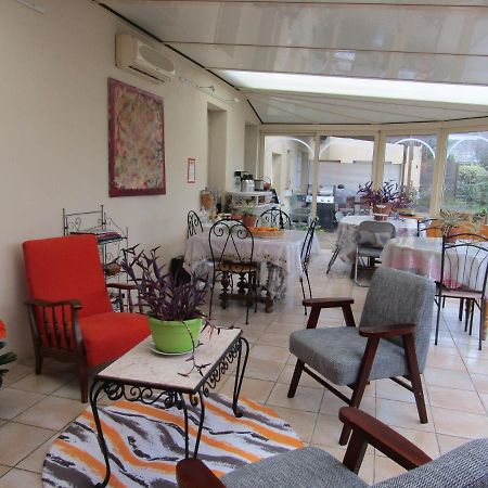 Chambre D'Hotes Mansardee Saint-Ouen-les-Vignes 외부 사진