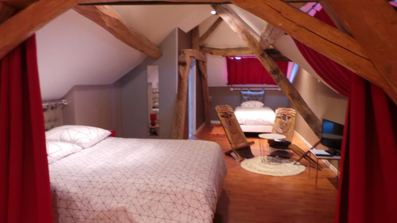 Chambre D'Hotes Mansardee Saint-Ouen-les-Vignes 외부 사진