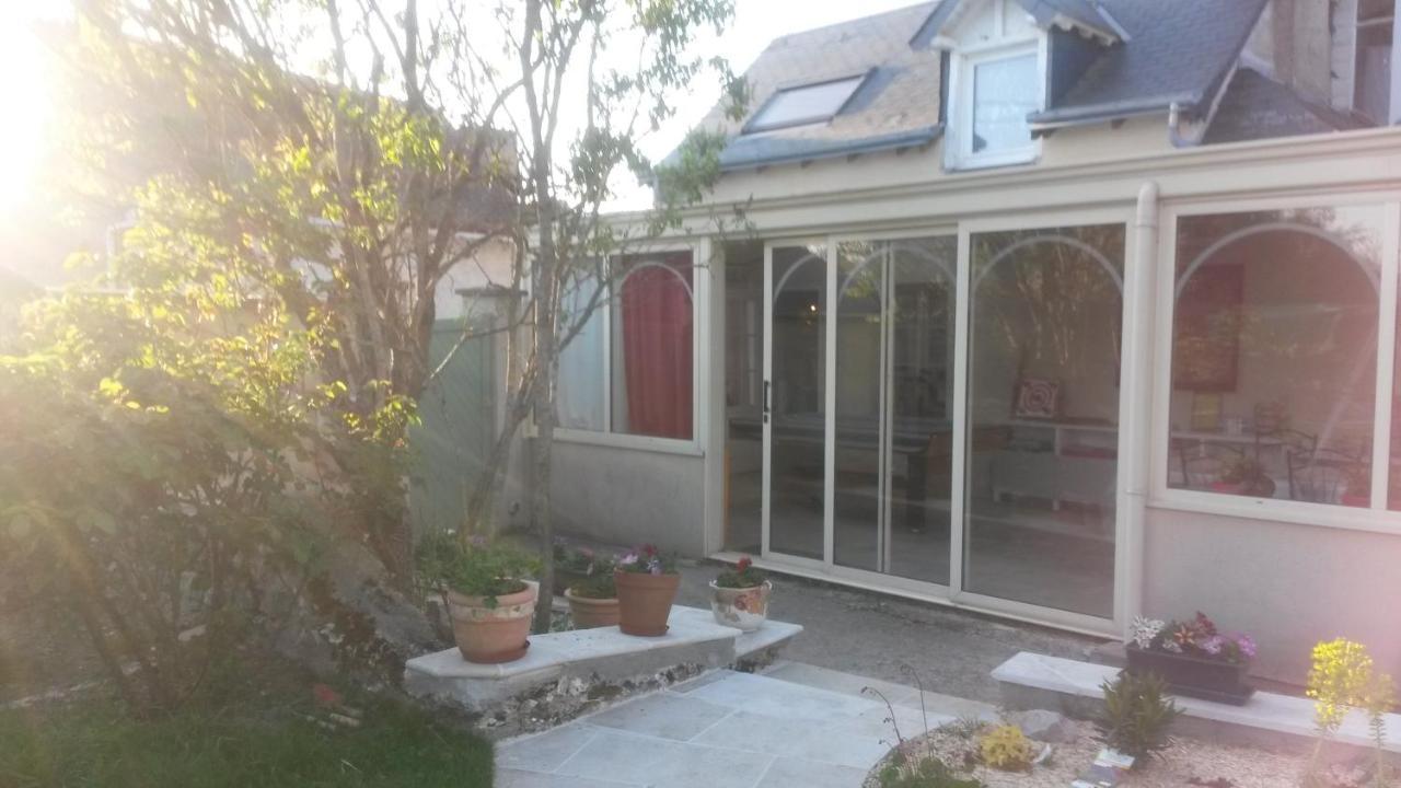 Chambre D'Hotes Mansardee Saint-Ouen-les-Vignes 외부 사진